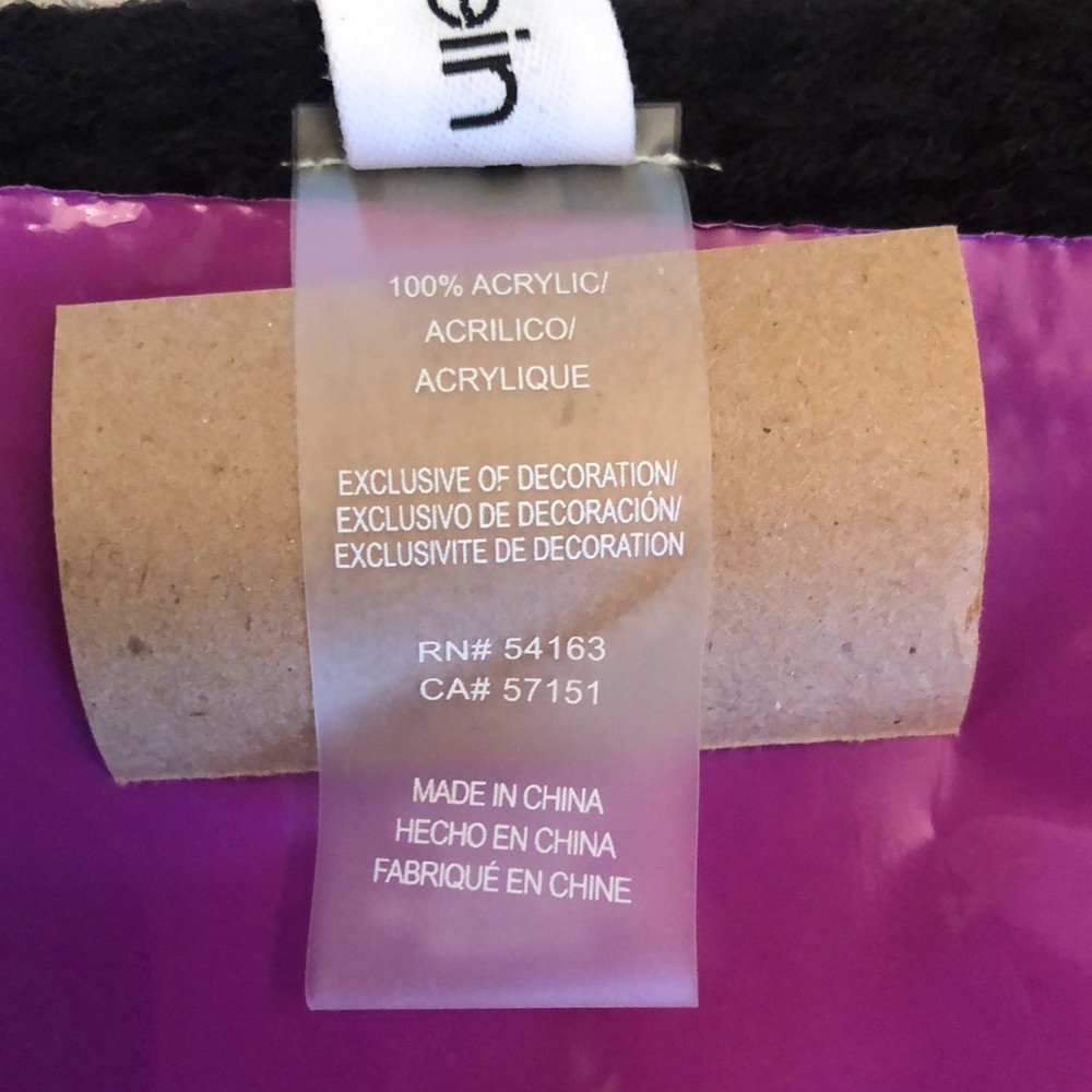 CALVIN KLEIN 2 Pc Hat & Scarf Set - Picture 11 of 13